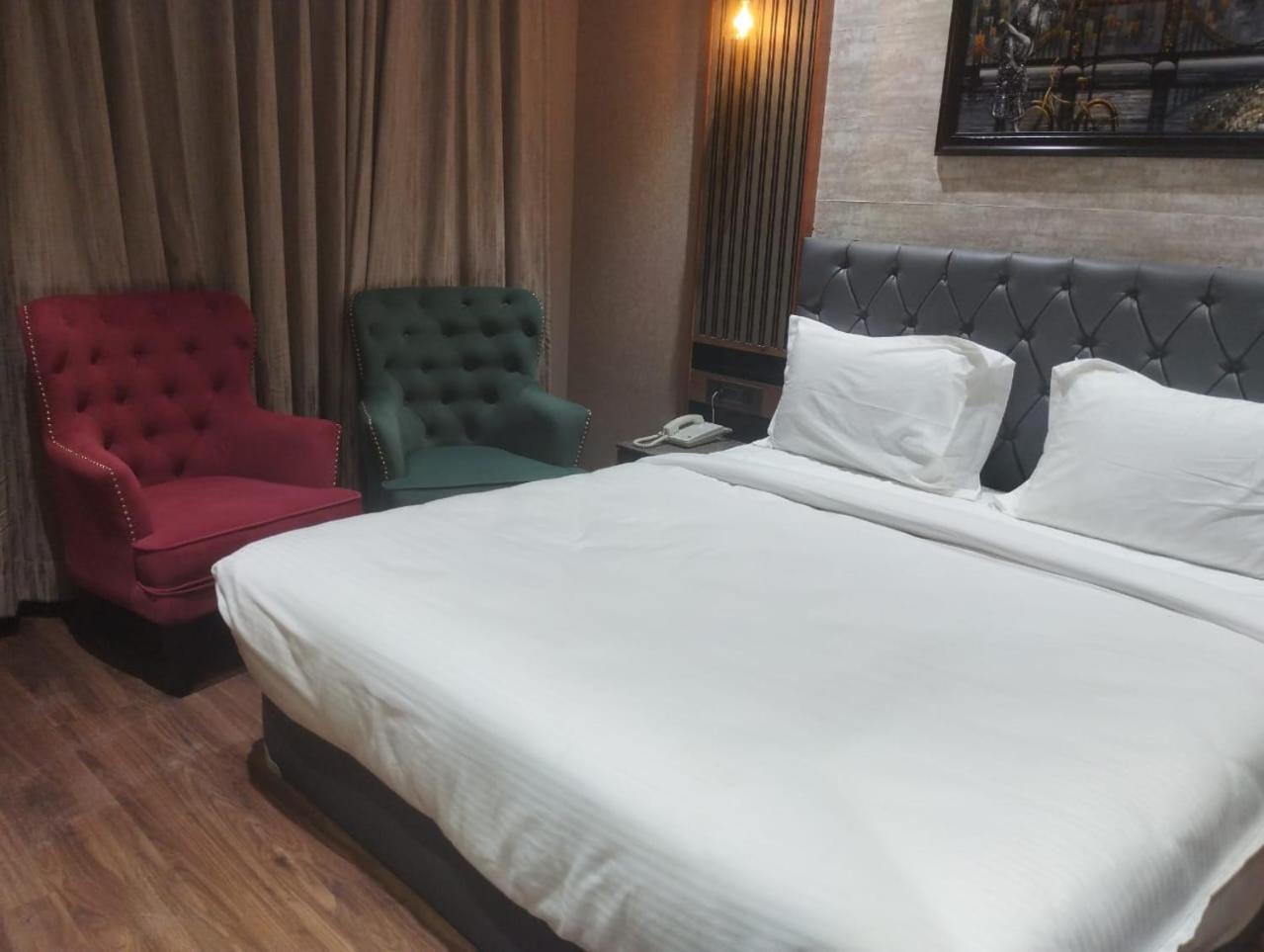 Raj Vilas Resort Dhanbad Bagian luar foto