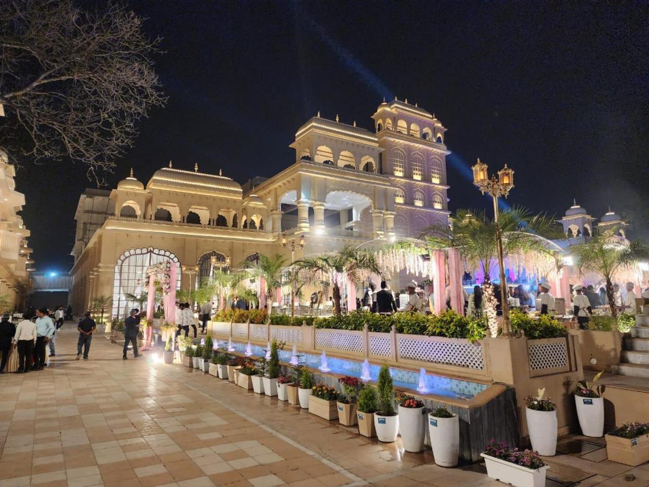 Raj Vilas Resort Dhanbad Bagian luar foto