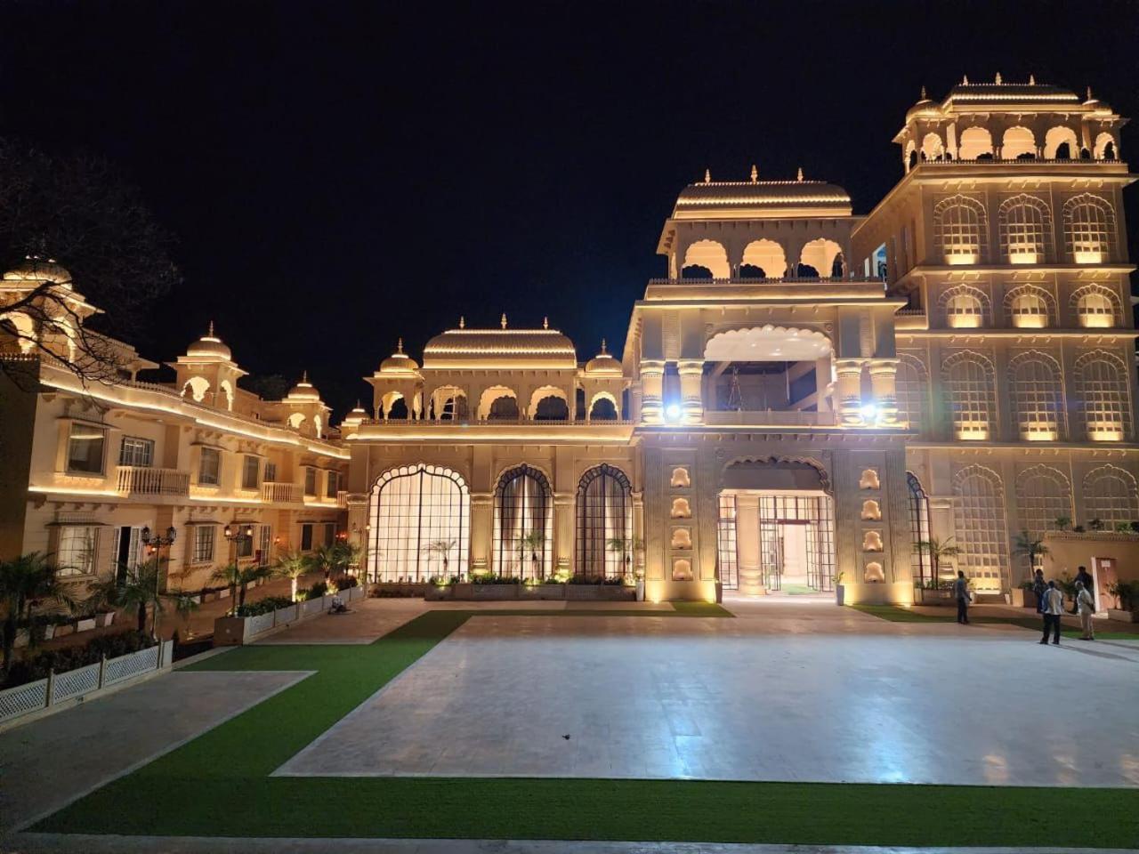 Raj Vilas Resort Dhanbad Bagian luar foto